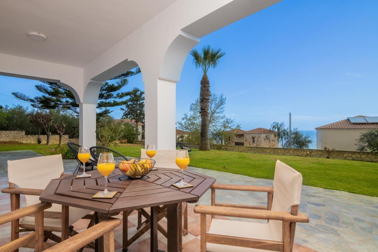 Swan Apartments Planos  Bagian luar foto